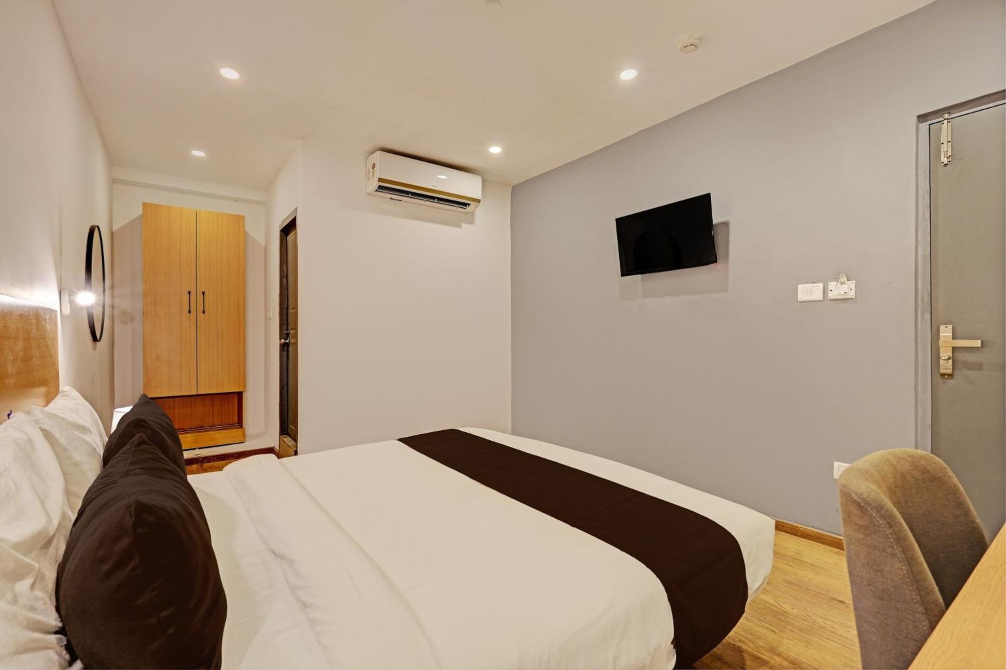 Super Townhouse Ramamurthy Nagar Formerly Navya International Bangalore Exterior foto
