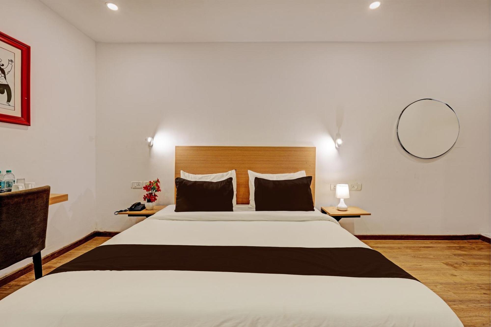 Super Townhouse Ramamurthy Nagar Formerly Navya International Bangalore Exterior foto
