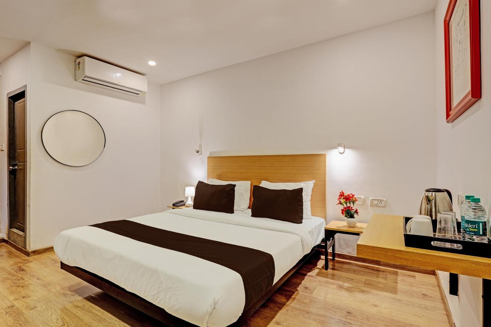 Super Townhouse Ramamurthy Nagar Formerly Navya International Bangalore Exterior foto