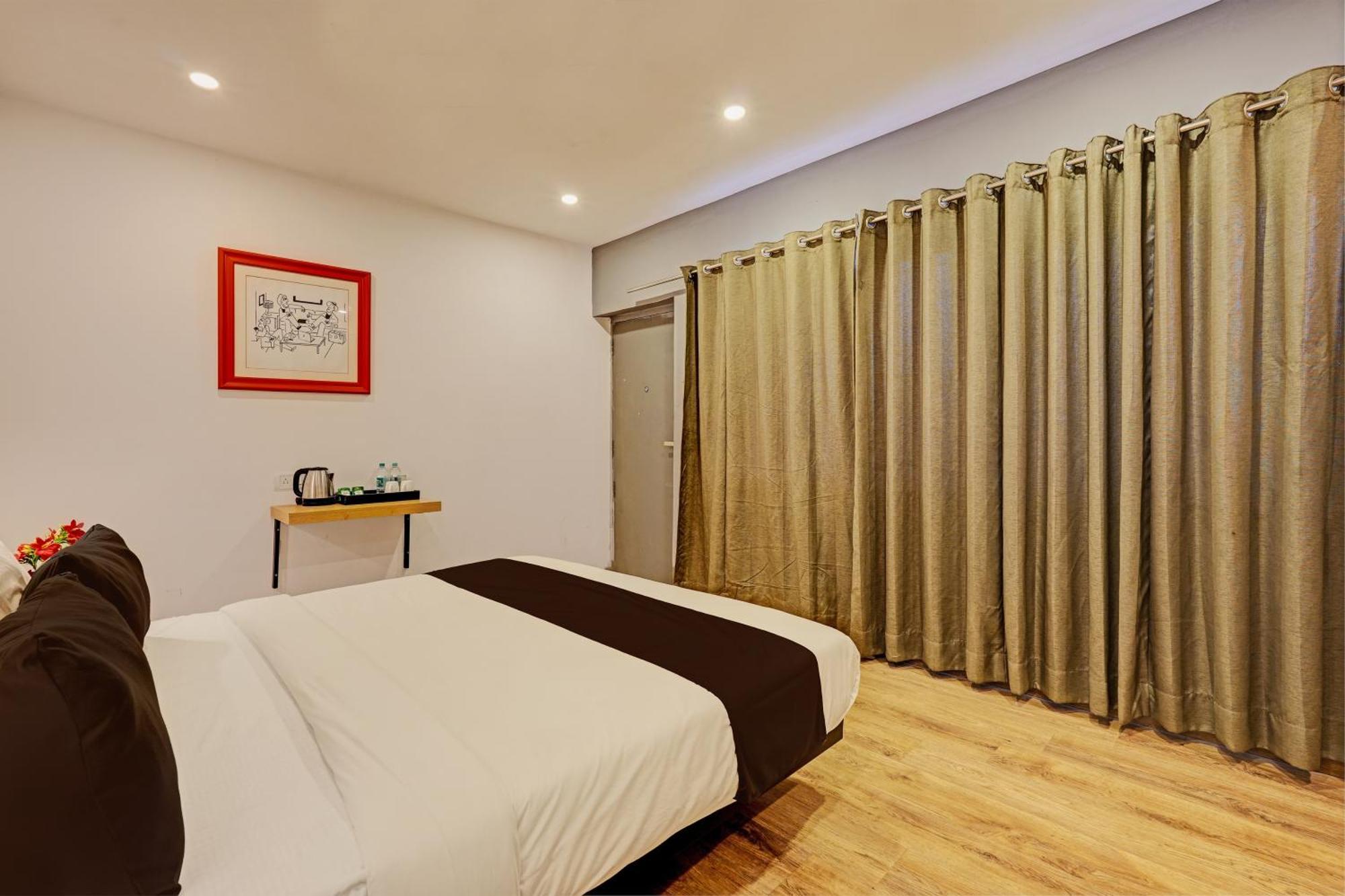 Super Townhouse Ramamurthy Nagar Formerly Navya International Bangalore Exterior foto
